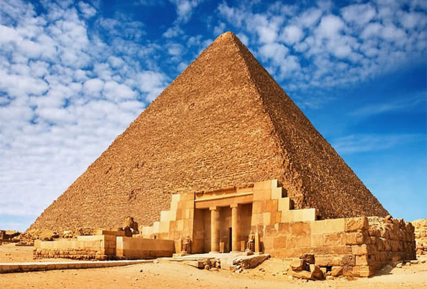 صور سياحة الاهرامات بمنظرها الجميل في مصر -عالم الصور